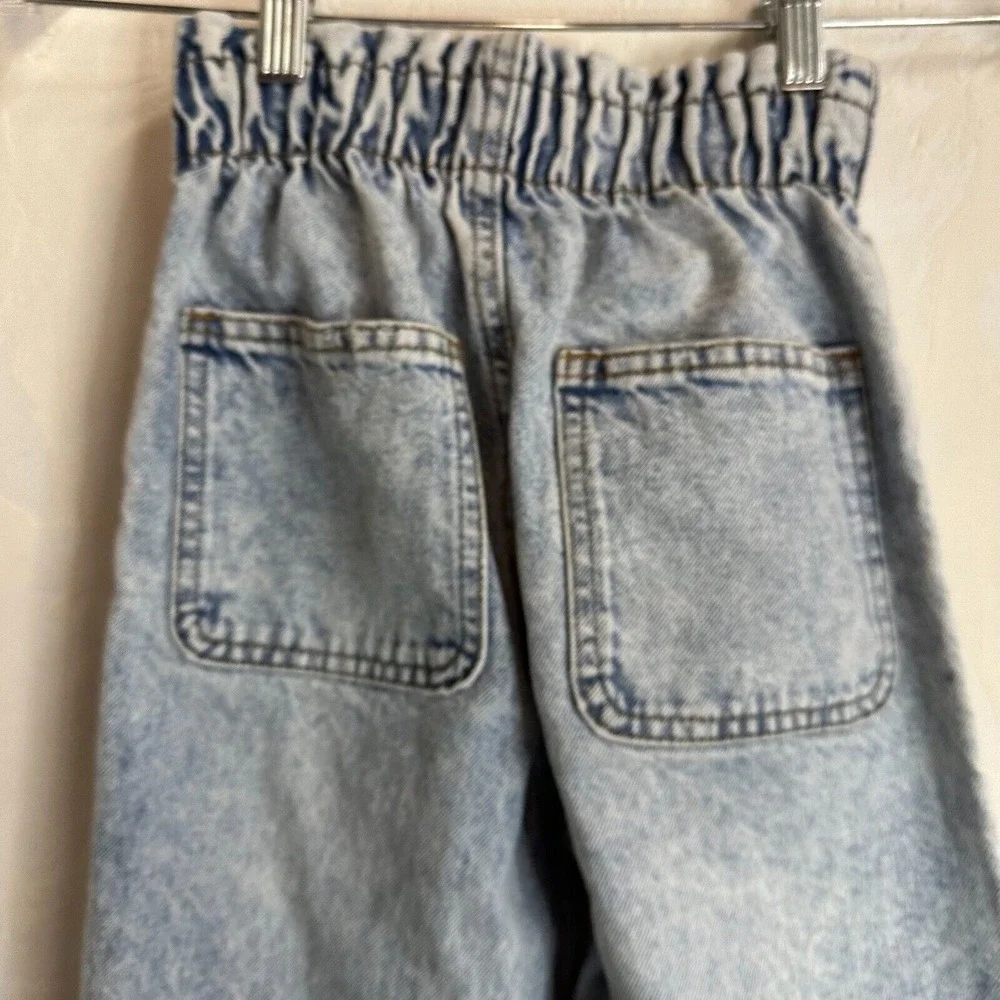 Zara Girls 10 Mom High Rise Straight Leg Jeans Light Wash
